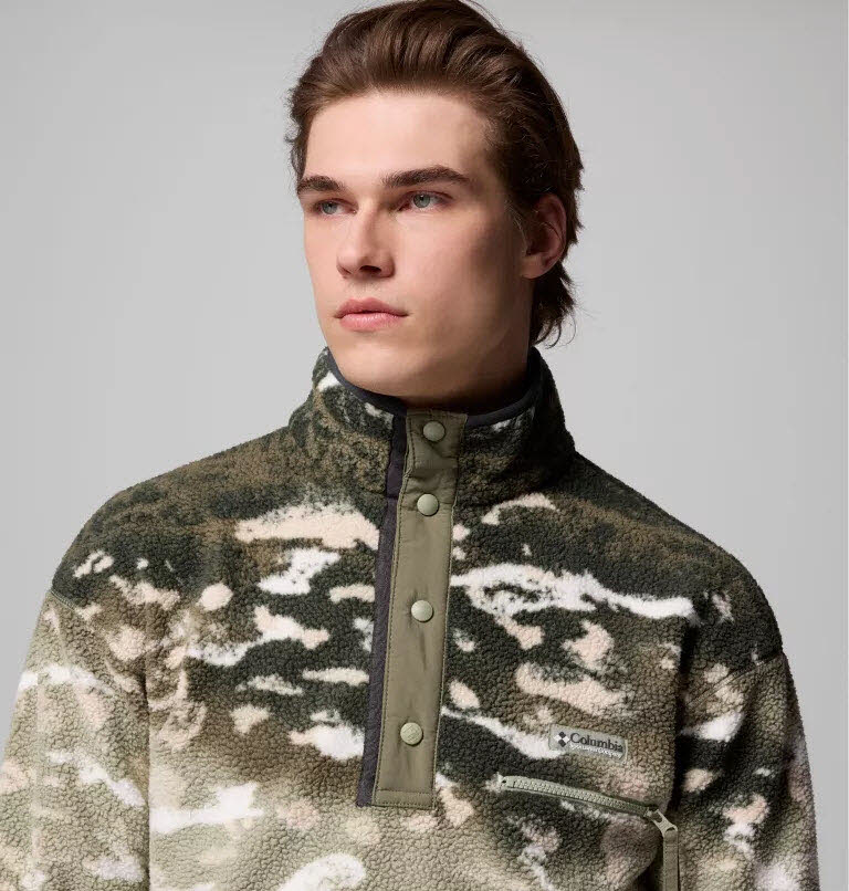 Helvetia II Print Half Snap