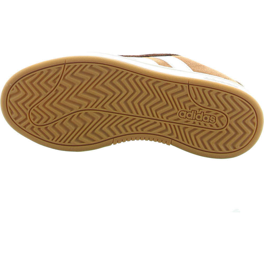 GRAND COURT ALPHA 00s