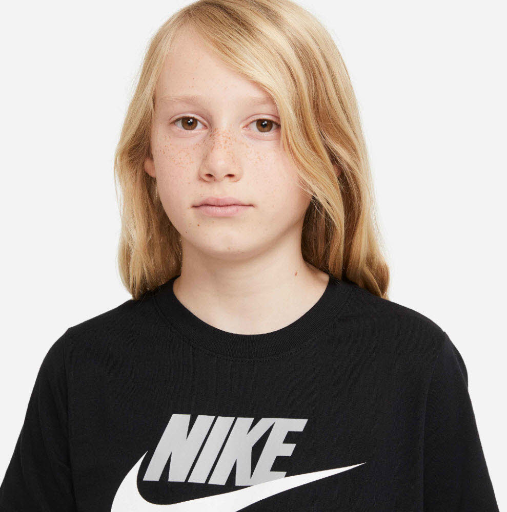 NIKE SPORTSWEAR BIG KIDS' T-SH,