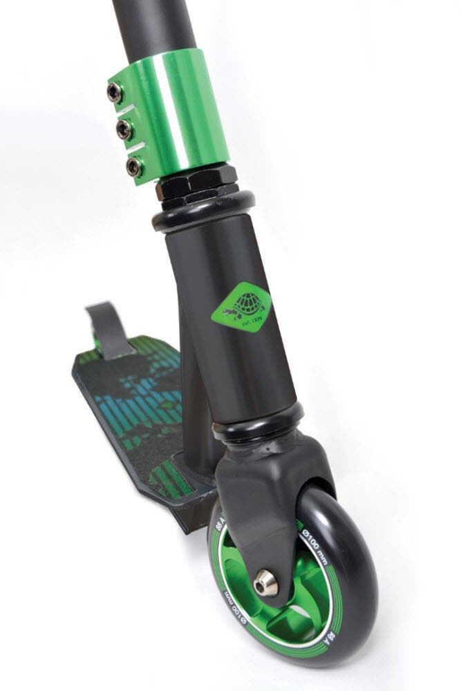 Stunt Scooter Untwist Ocean