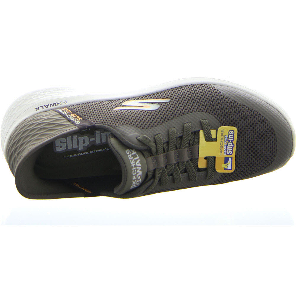 GO WALK FLEX - HANDS UP