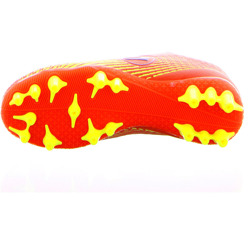 Fußballschuh Lightning AG Juni