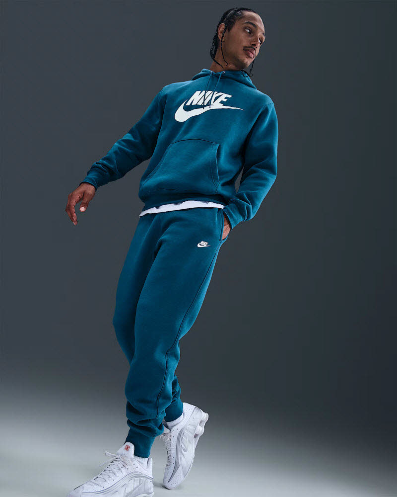 Nike Club Men"s Joggers