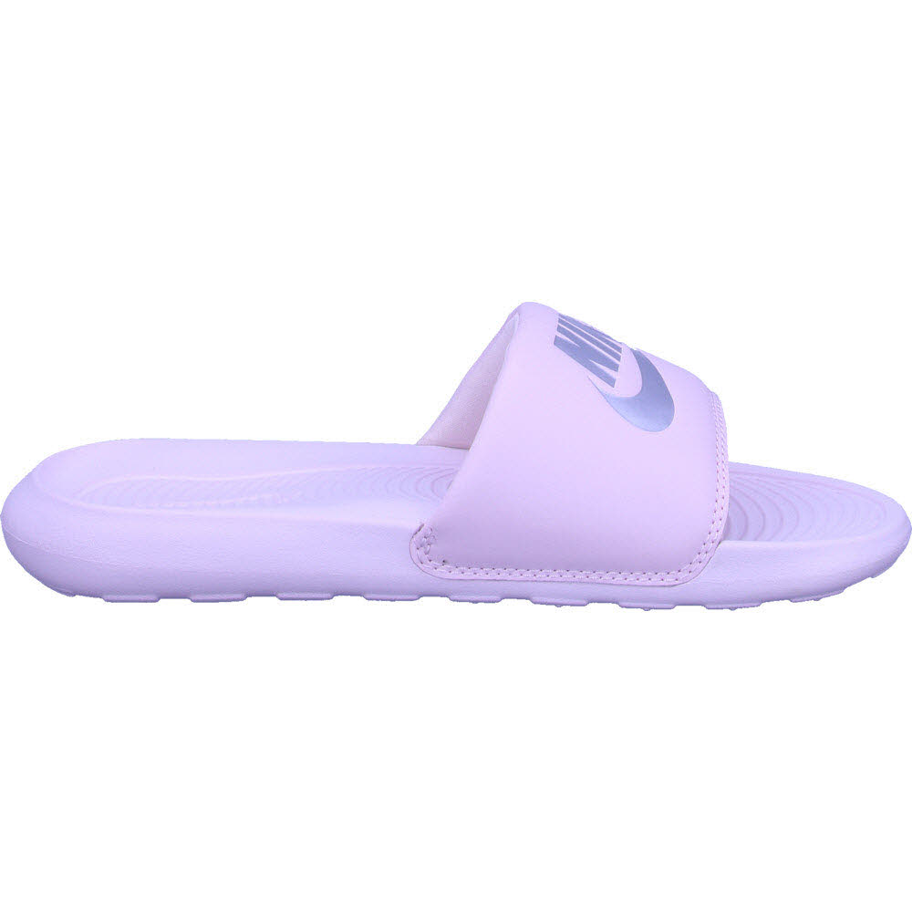 W NIKE VICTORI ONE SLIDE