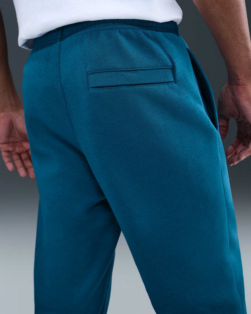 Nike Club Men"s Joggers