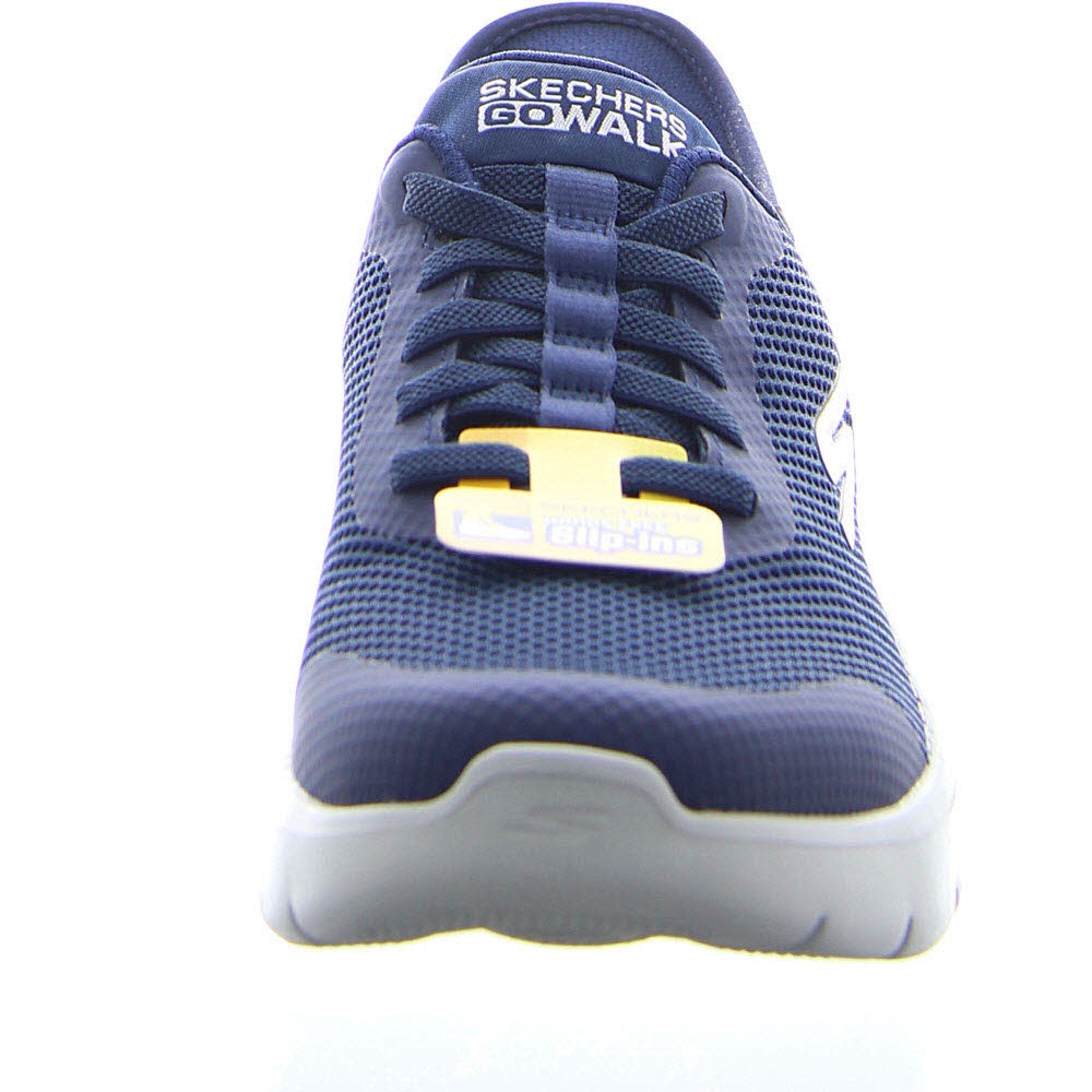 GO WALK FLEX - HANDS UP